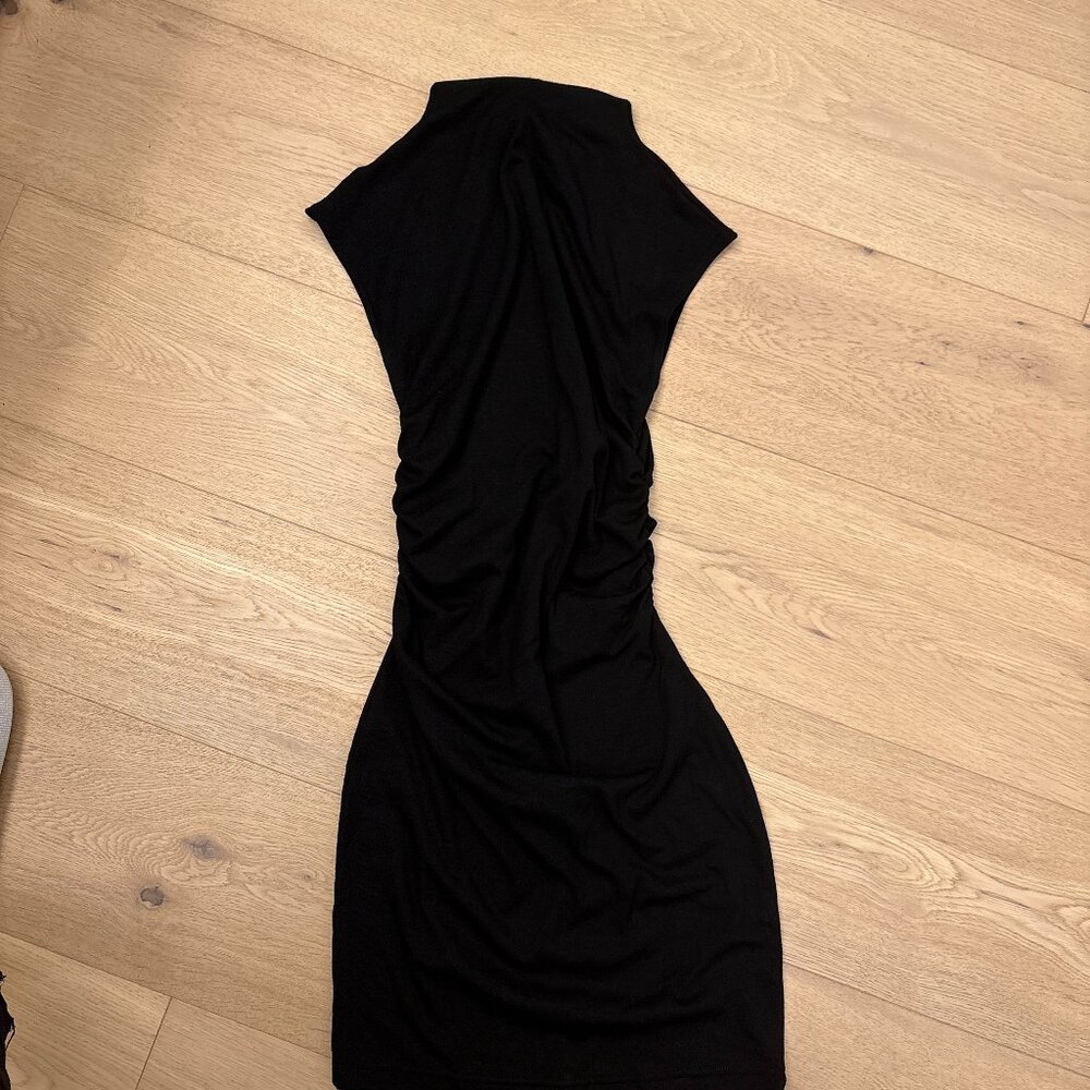 Black Ruched Bodycon Dress - Picture 2 of 7